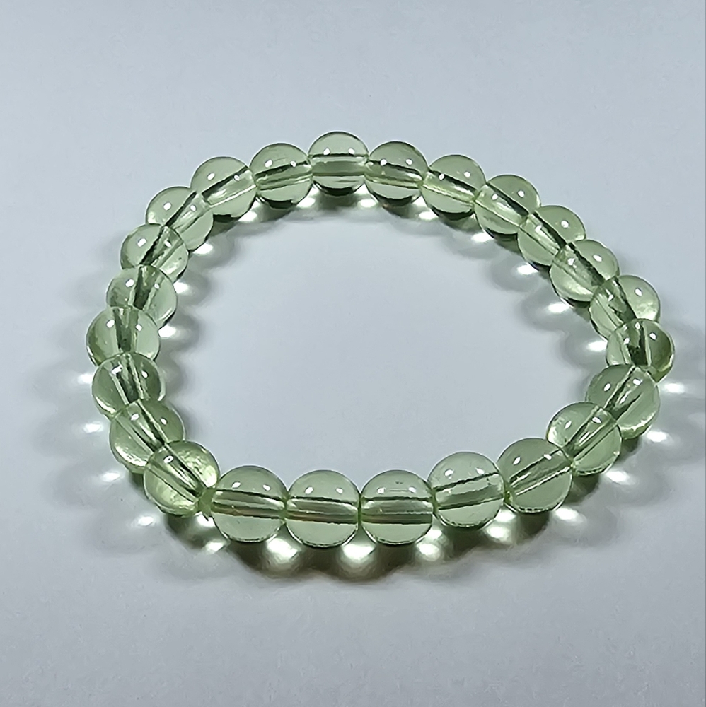 Elegant Green Beaded Bracelet